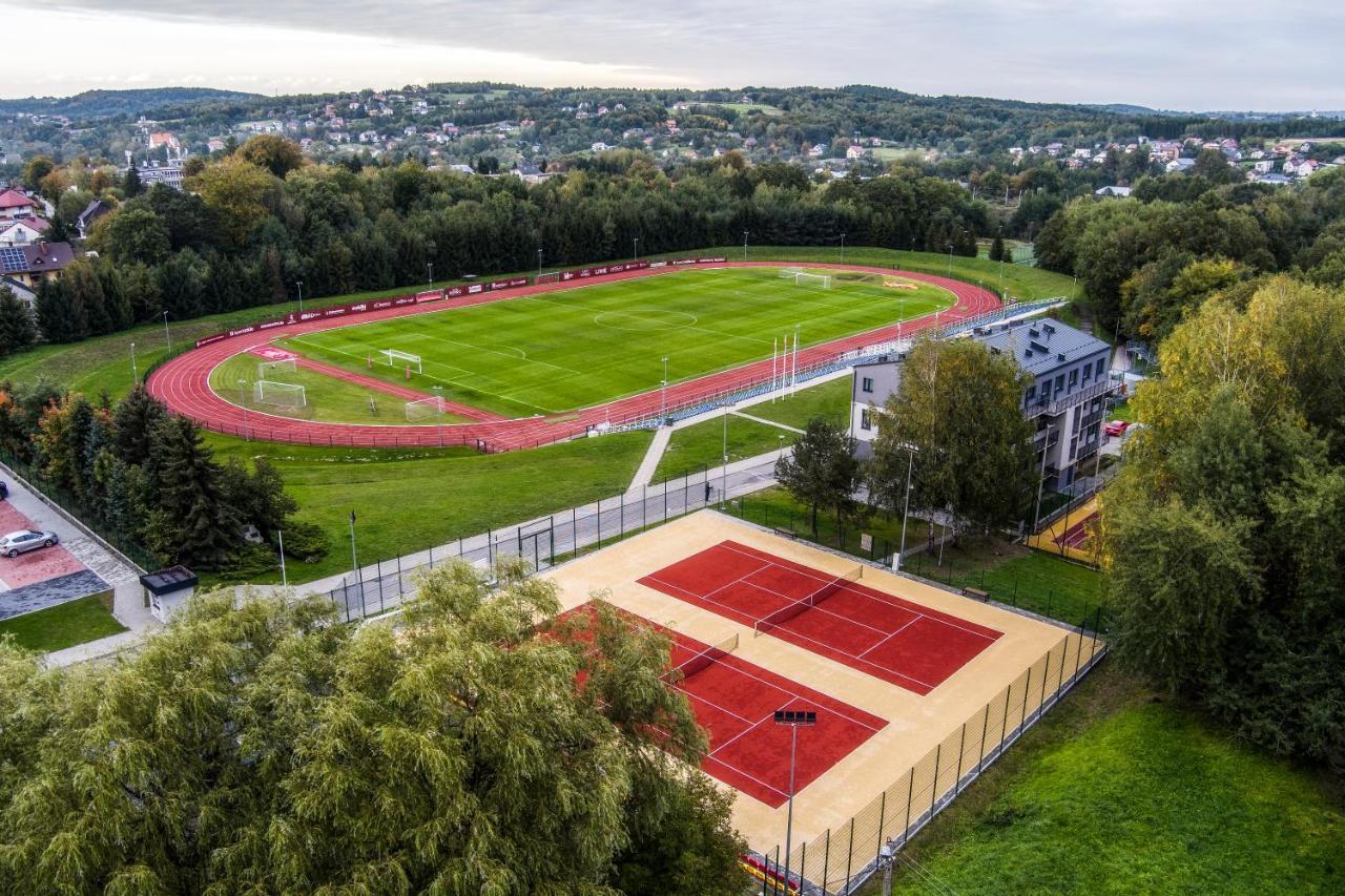 הוסטל קאלבאריה זברז'ידובסקה Pawilon Sportowo Turystyczny Kalwarianka מראה חיצוני תמונה
